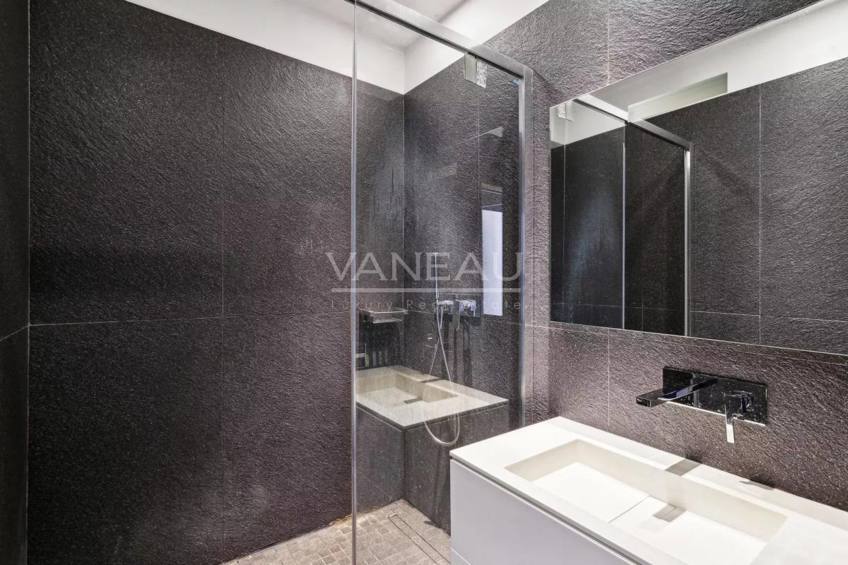 APPARTEMENT FAMILIAL ET DE RECEPTION