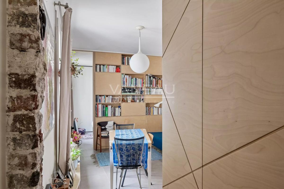 Charmant deux pièces refait à neuf – Etage élevé – Paris 10ᵉ