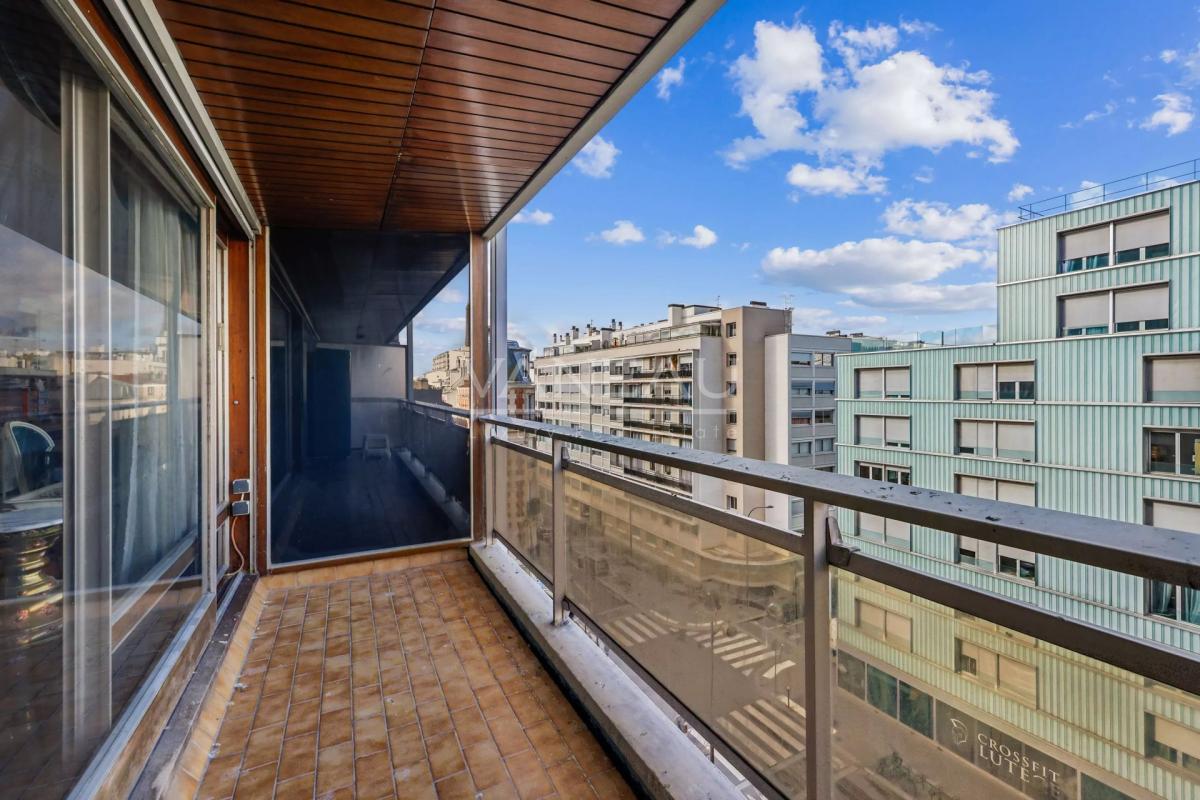 Paris 15ème Félix Faure / Charles Michels - 4 pièces traversant 