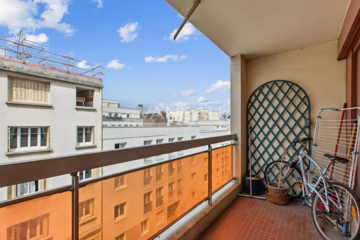 Paris XIXe - Rue de Romainville - Studio vendu loué -