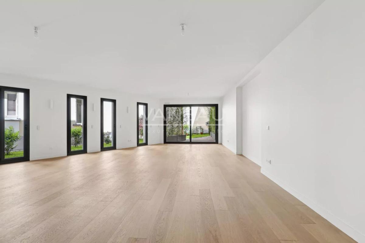 Maison neuve 4 chambres avec terrasse et jardin