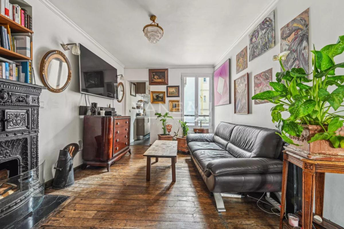 Paris XVe - Appartement 3 pièces - Charme de l'ancien