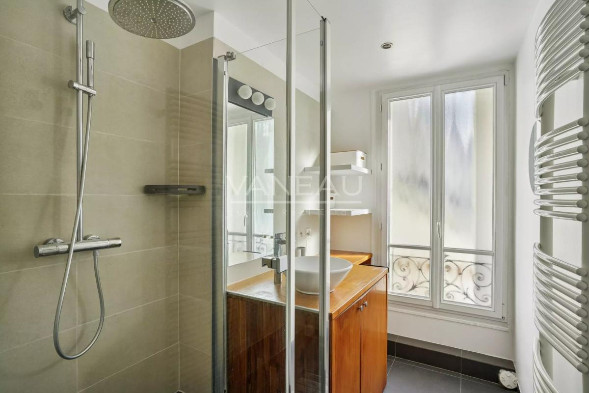 Exclusivité - Paris VIIe - Invalides Tour Maubourg