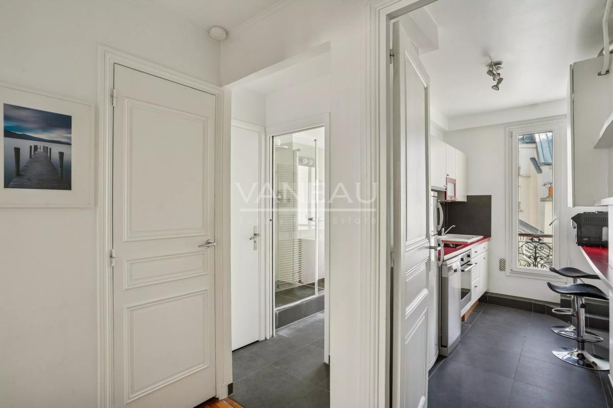 Exclusivité - Paris VIIe - Invalides Tour Maubourg