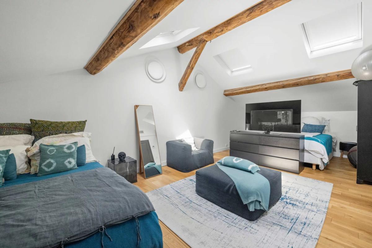 CANNES CENTRE VILLE MAISON RENOVEE A VENDRE  PISCINE PETIT JUAS 