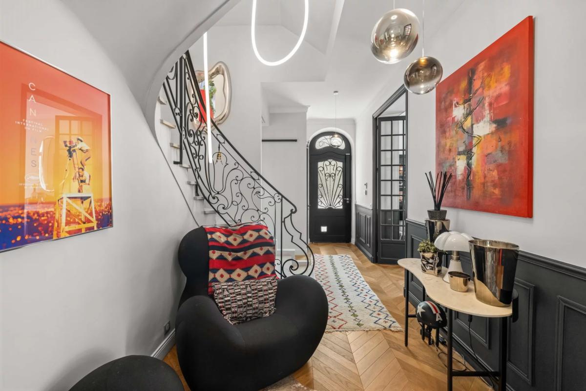 CANNES CENTRE VILLE MAISON RENOVEE A VENDRE  PISCINE PETIT JUAS 