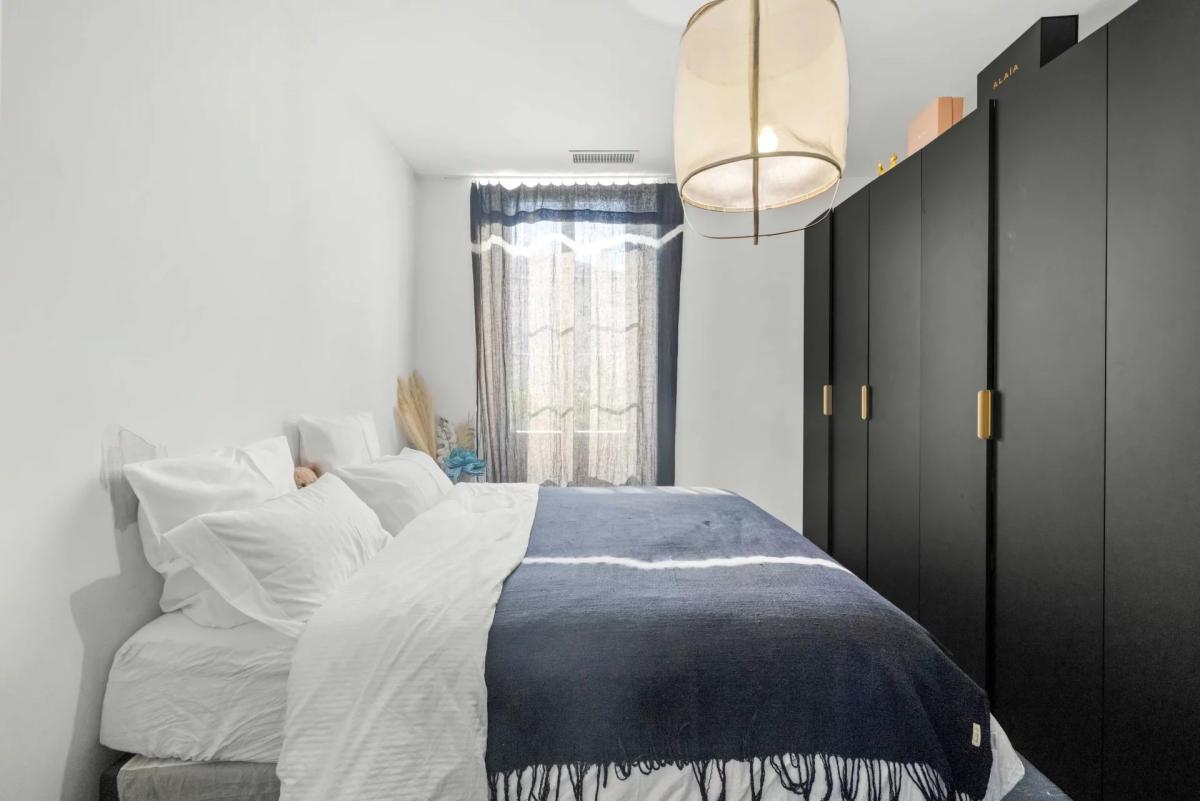 CANNES CENTRE VILLE MAISON RENOVEE A VENDRE  PISCINE PETIT JUAS 