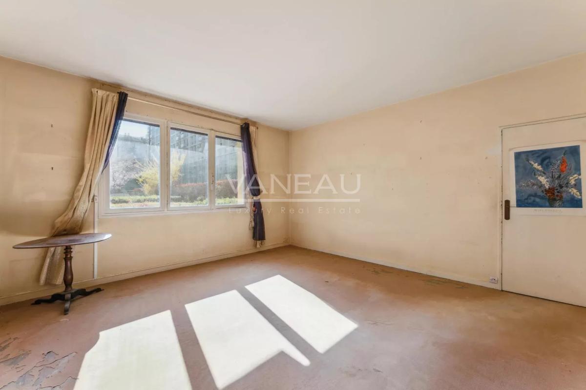 Paris 15e  Lourmel - 4 pièces sur jardin baigné de soleil !