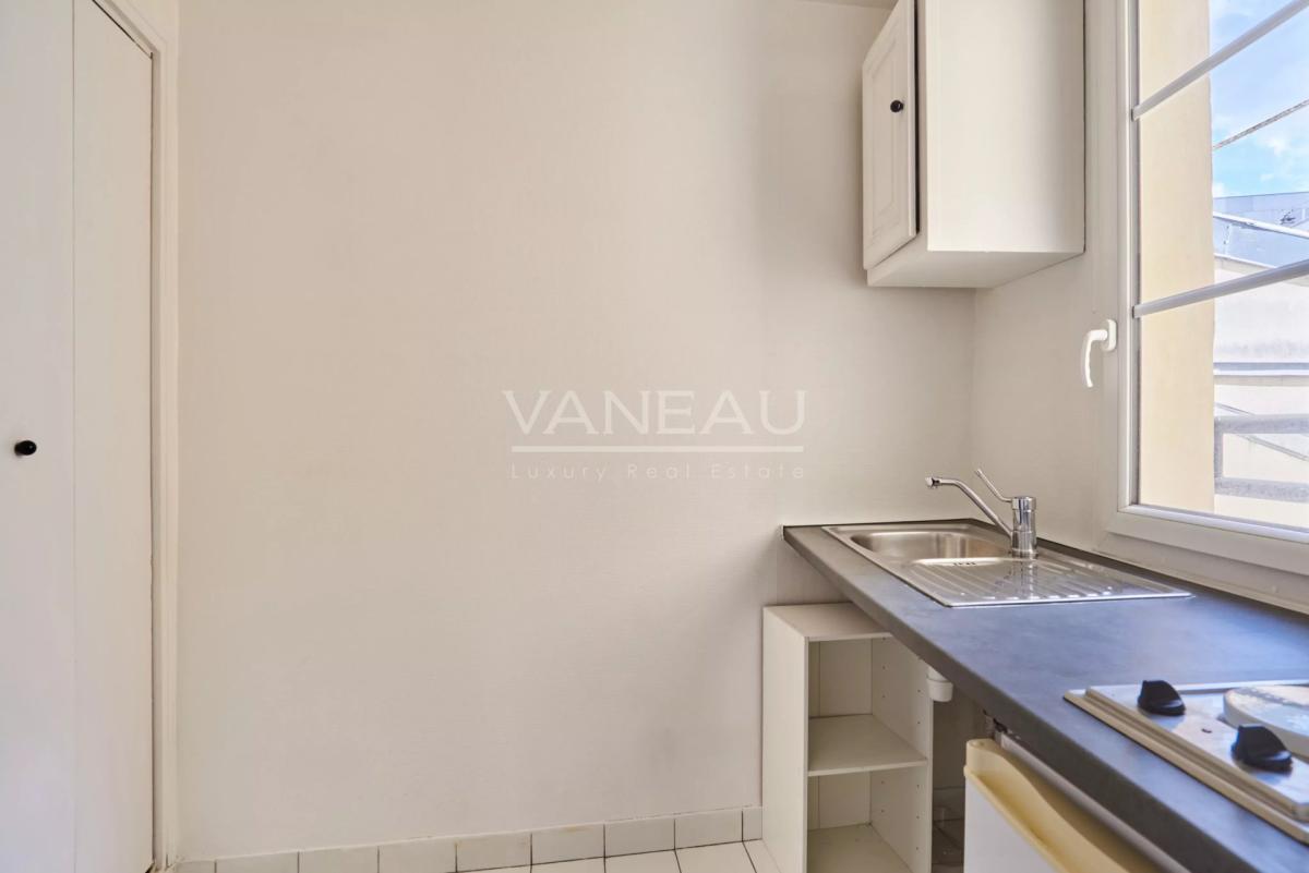 Paris XIIe - Faidherbe - Chaligny - Studio calme et lumineux