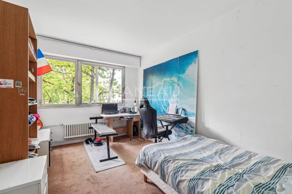 Garches - Appartement familial avec terrasse