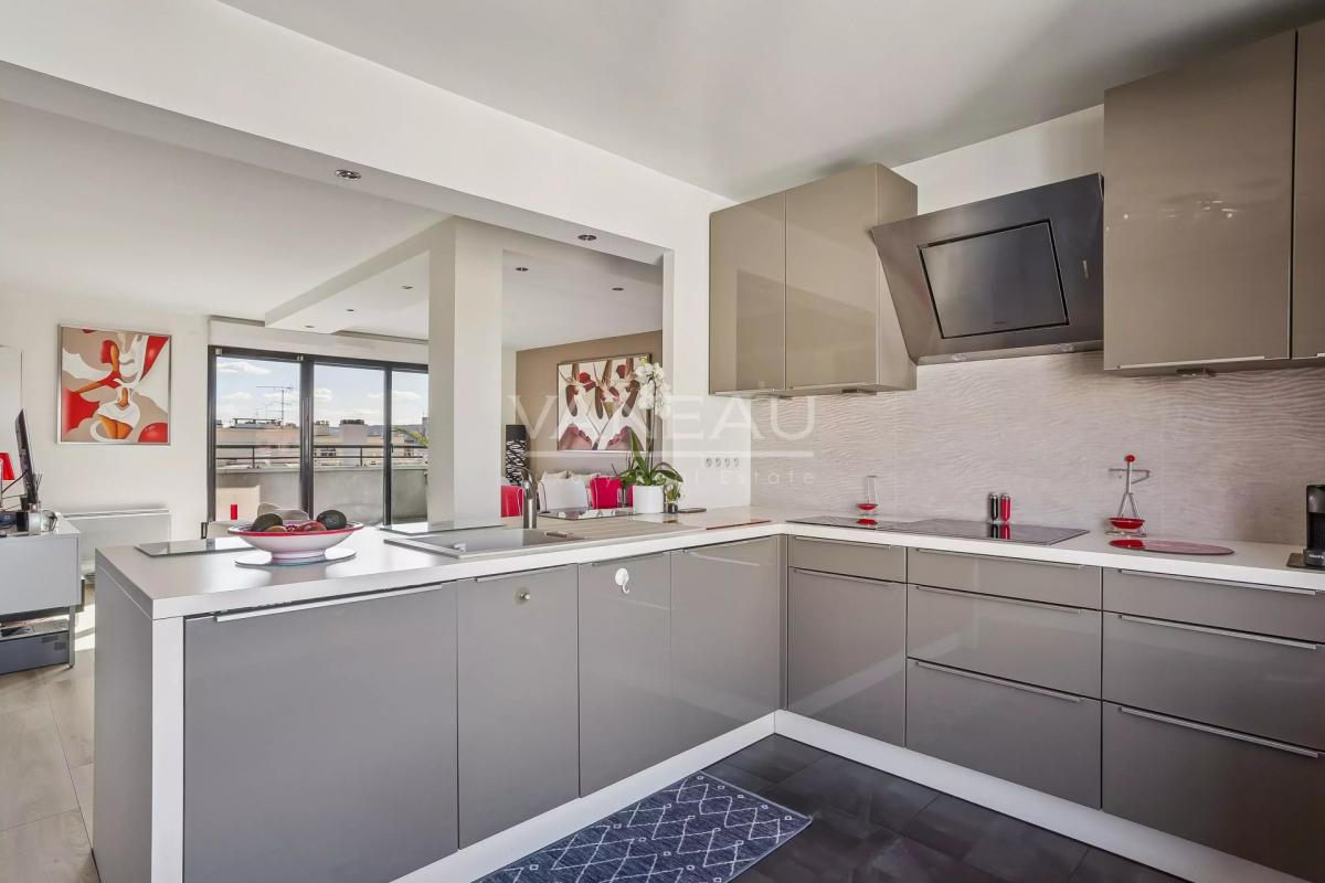 Boulogne - Appartement familial en étage avec terrasse