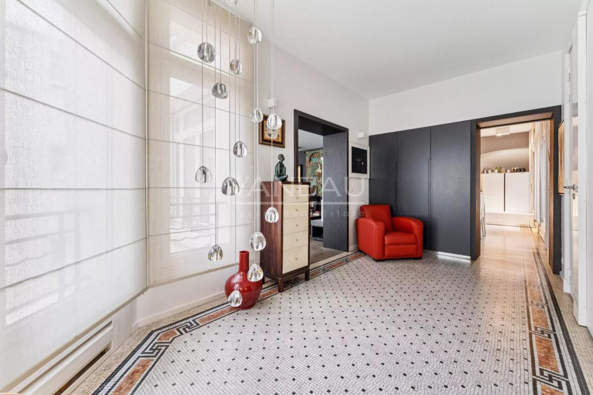 Paris 8 - Hoche Faubourg Saint-Honoré