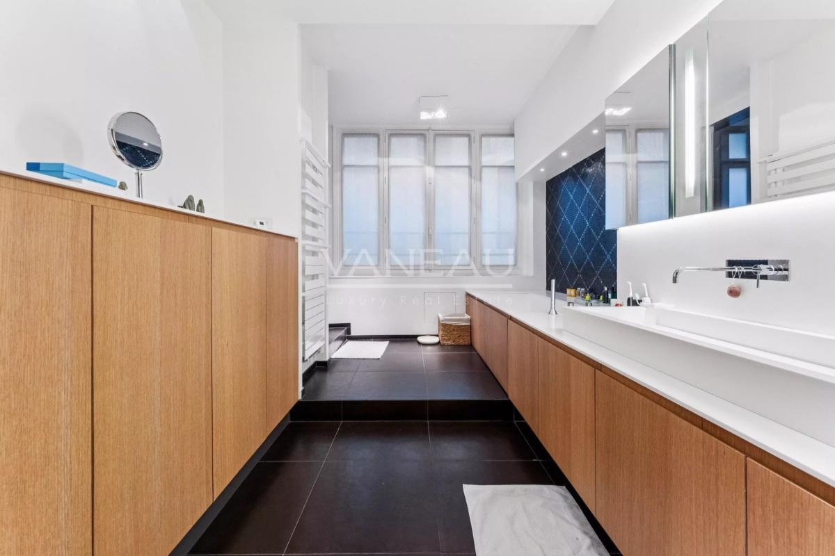 Paris 8 - Hoche Faubourg Saint-Honoré