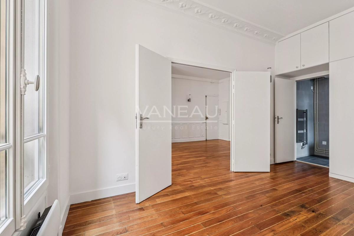 Paris 5ème - Monge - 2 pièces rénové calme sur cour