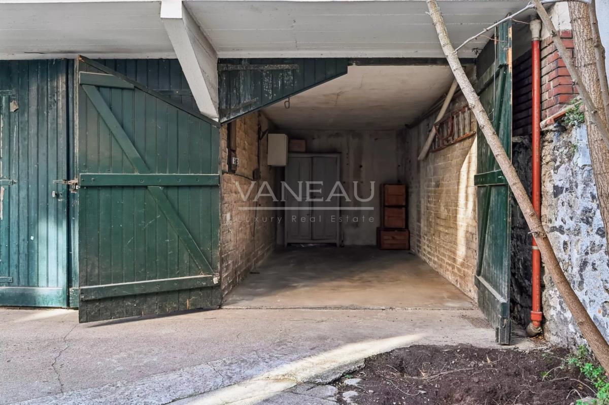 Paris XVIe - Rue de l'annonciation - Ravissant atelier comme une