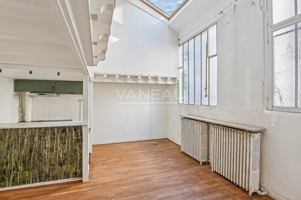 Paris XVIe - Rue de l'annonciation - Ravissant atelier comme une