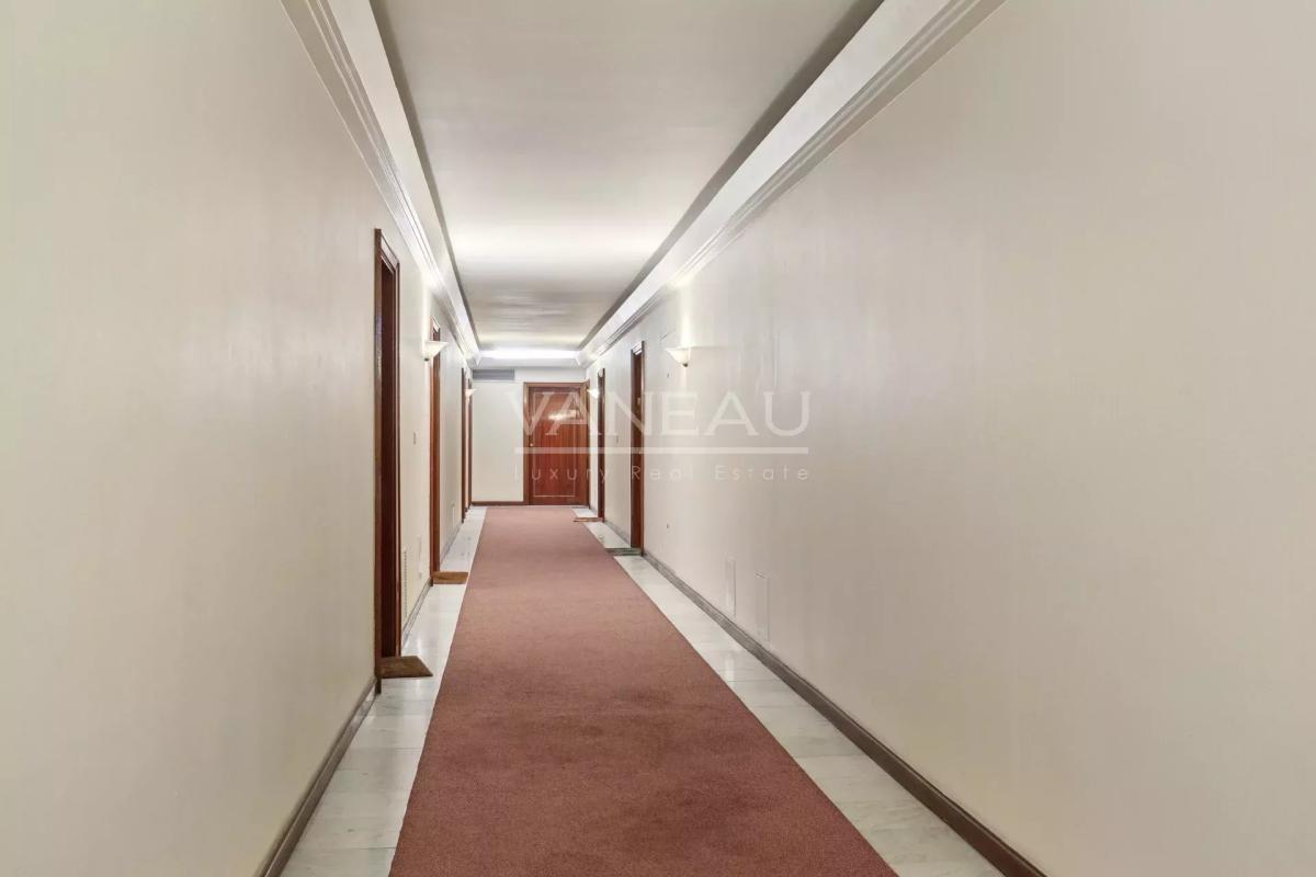 Paris VIII - Pied à Terre - Balcon