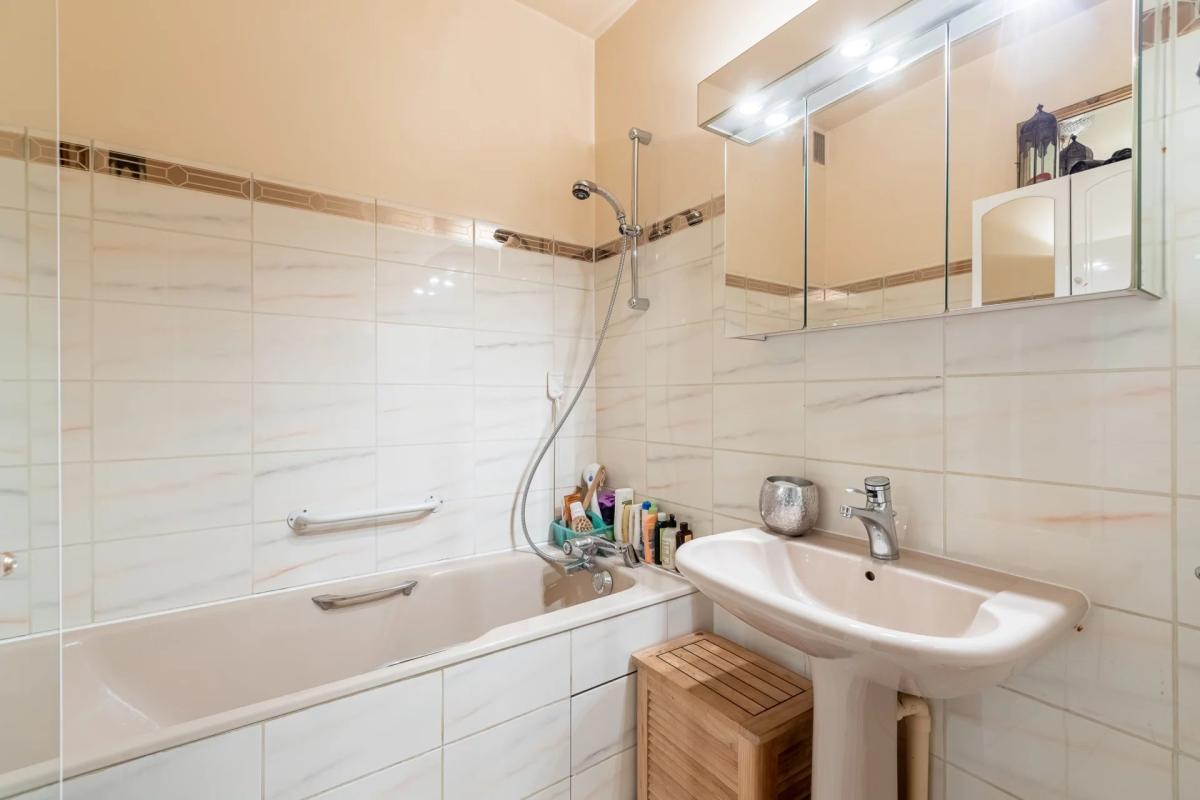 Neuilly - Sablons - Full Pasteur