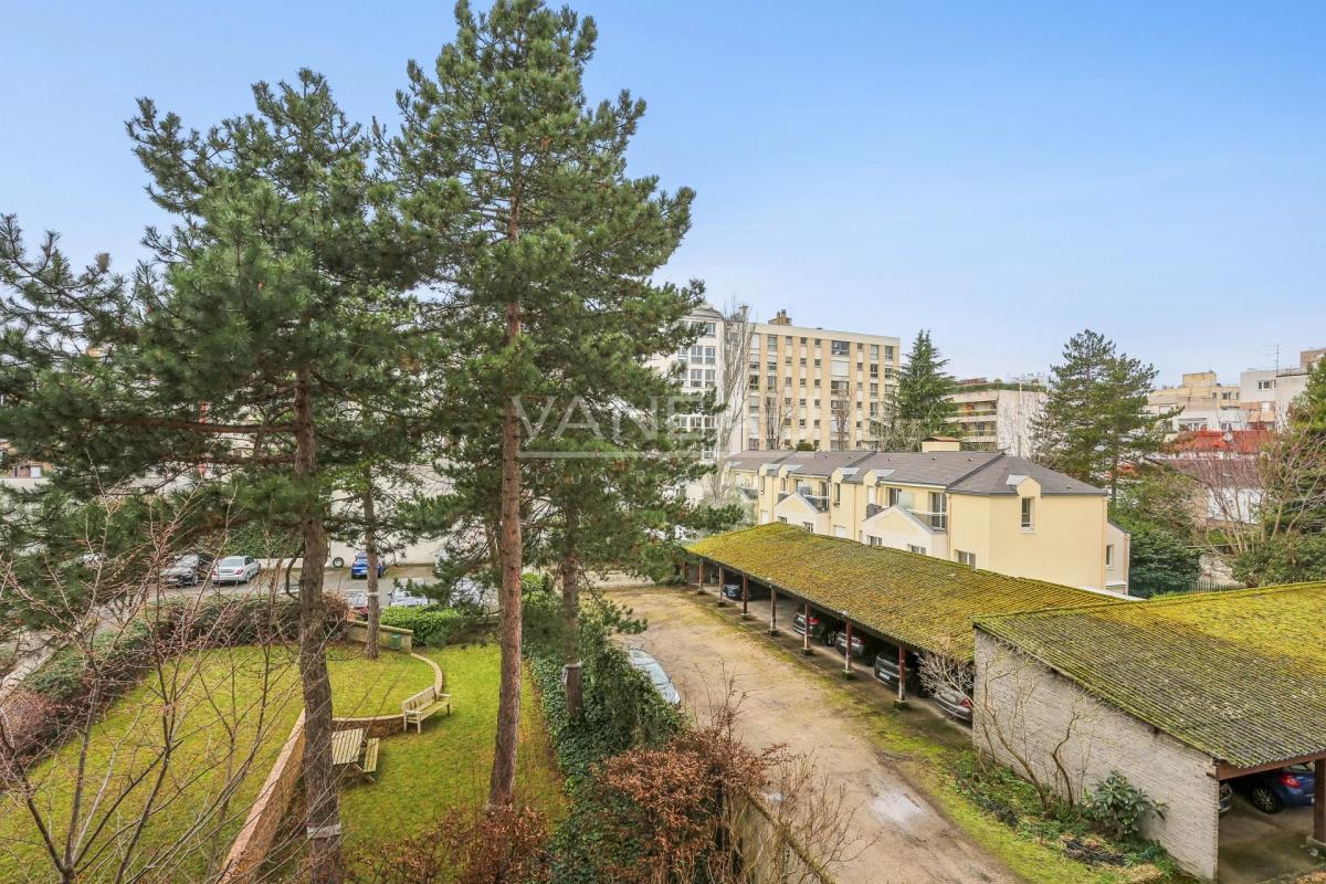 Boulogne - Appartement familial avec balcon / terrasse