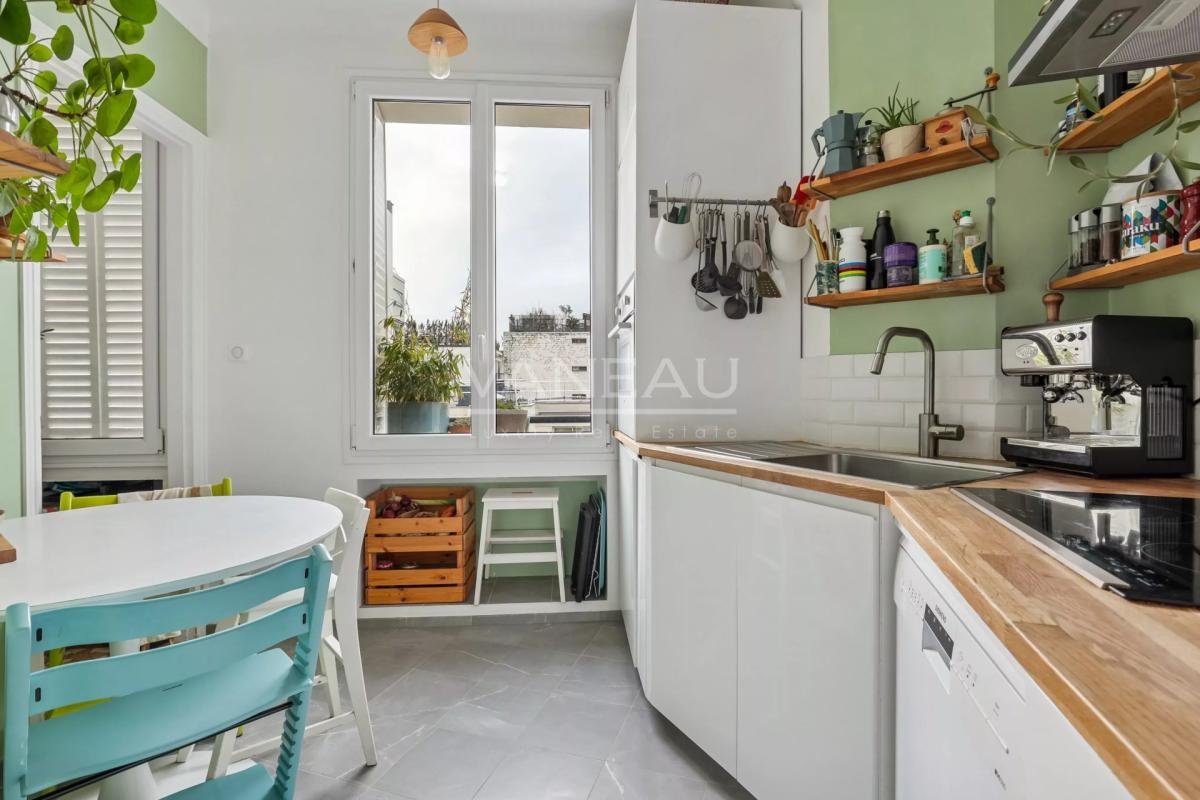 Paris XVIe - Auteuil Sud - Appartement familial quatre chambres 