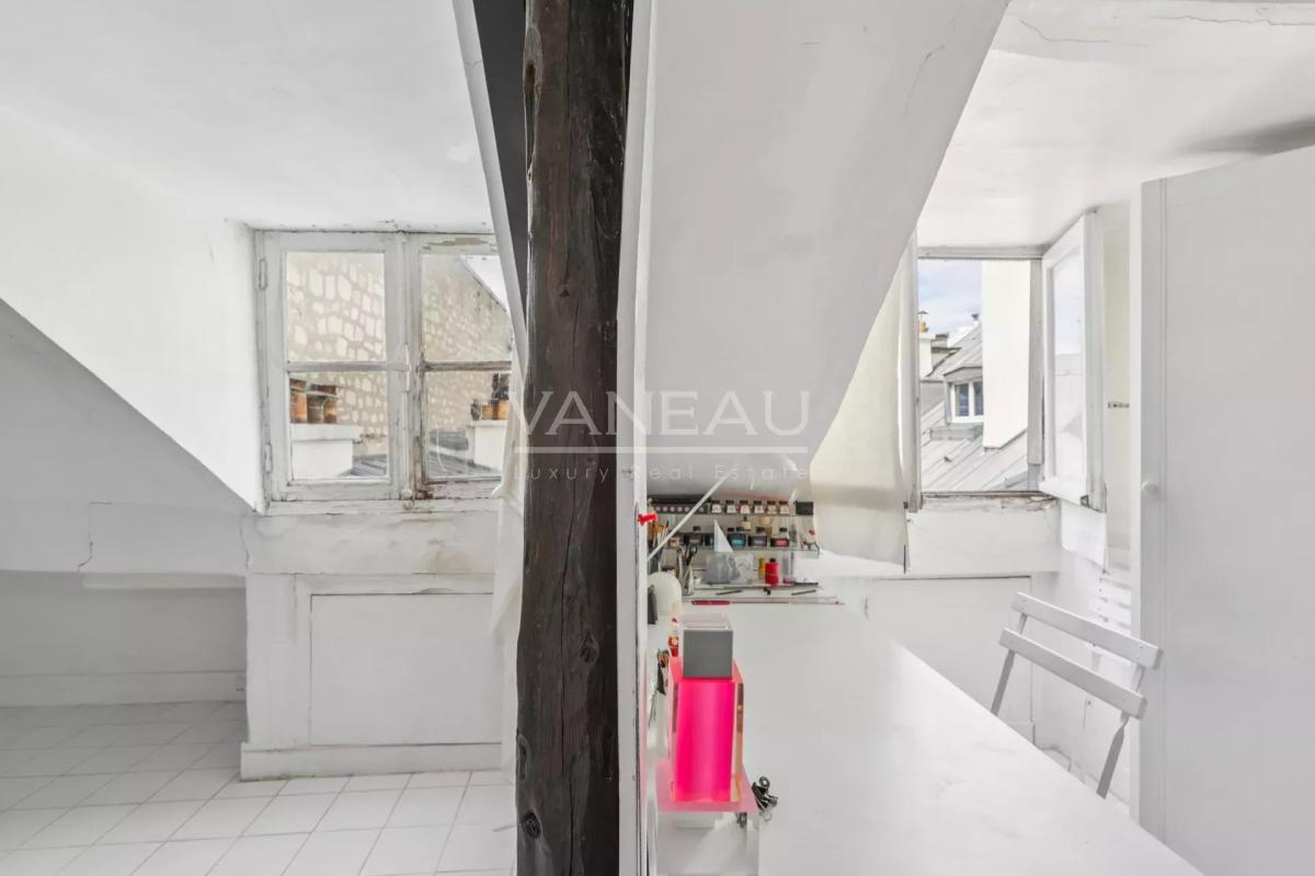 Paris IIIème - Studio - Calme - Vue dégagée