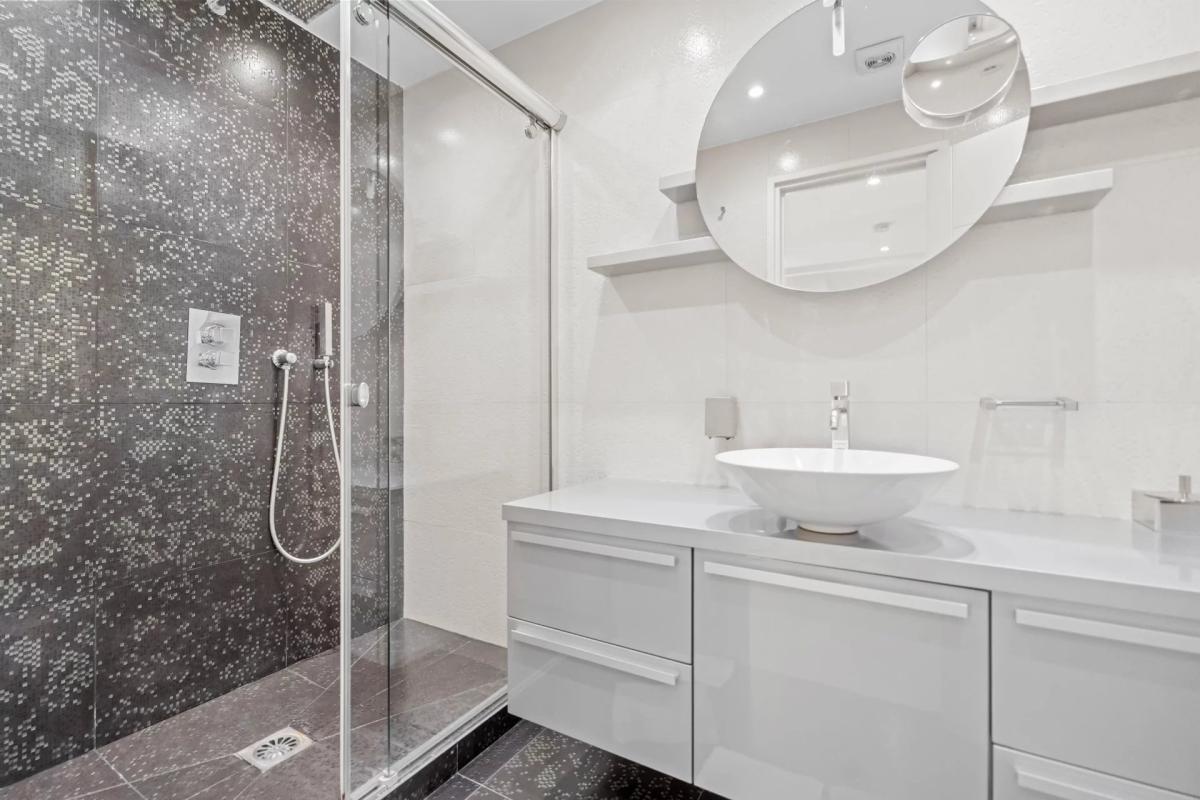 Appartement 3 pièces à Vendre vue mer panoramique - Cannes Crois