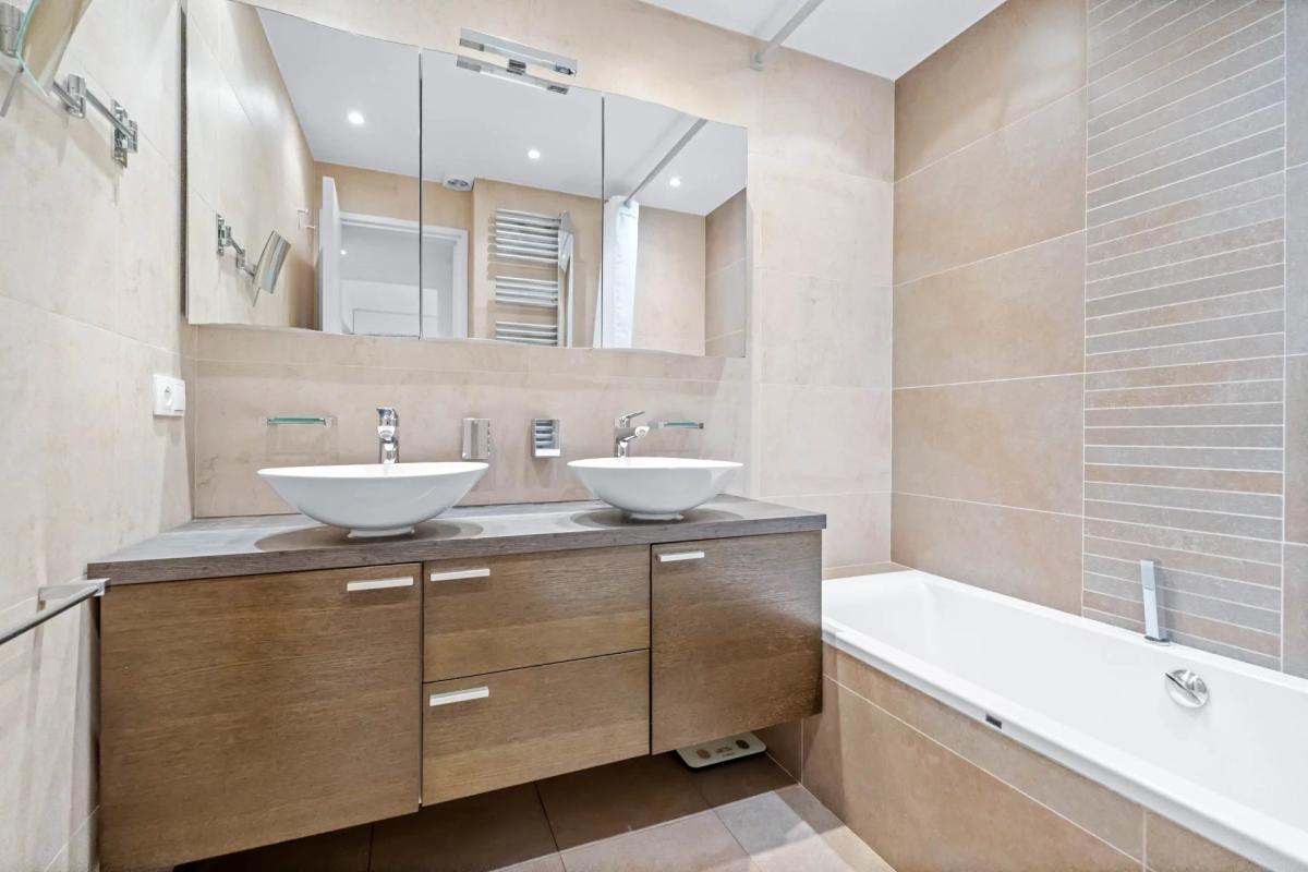 Appartement 3 pièces à Vendre vue mer panoramique - Cannes Crois