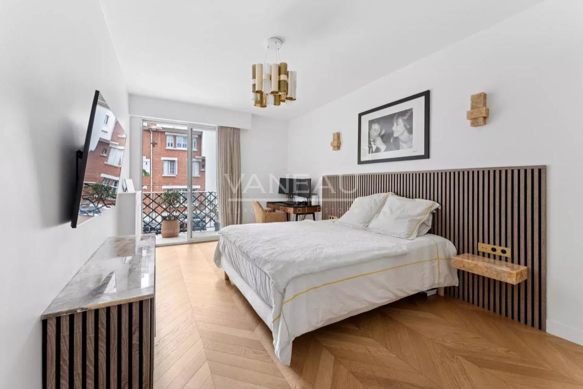 Paris XVIe - Village d'Auteuil - Bel appartement rénové avec gra