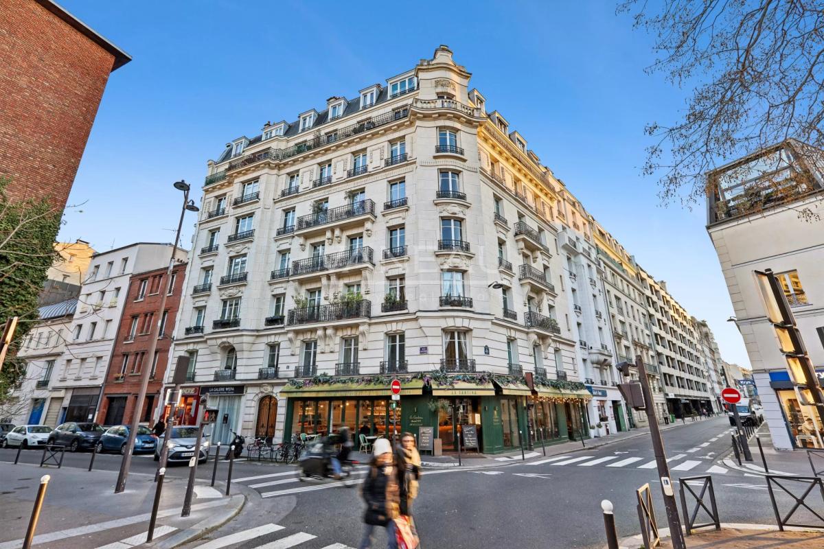 Paris XVIème - Appartement familial - balcons