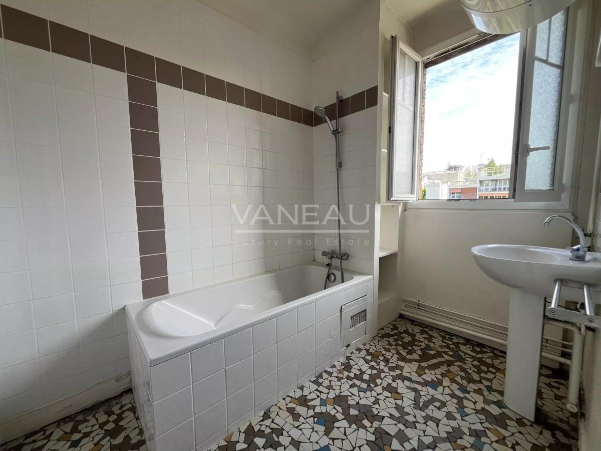 Meudon - 2 pièces en étage, sans vis à vis