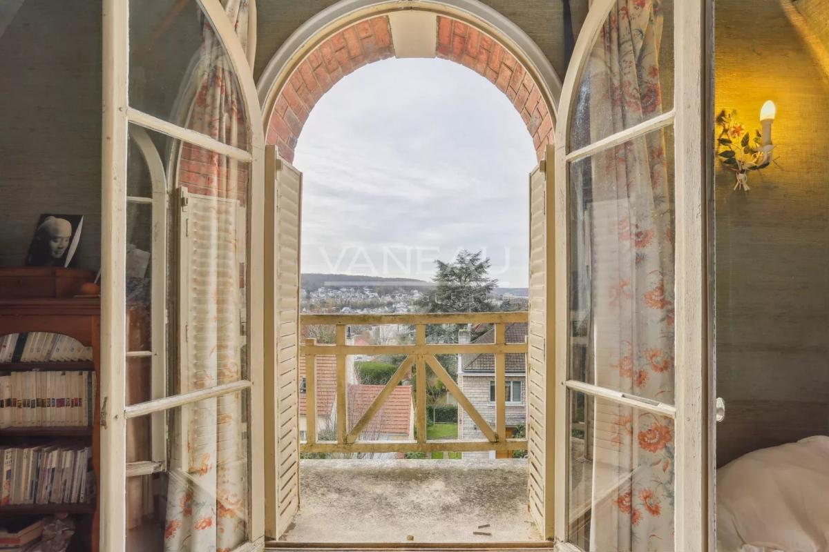 Sèvres - Quartier Brancas, rive droite - Maison meulière classée