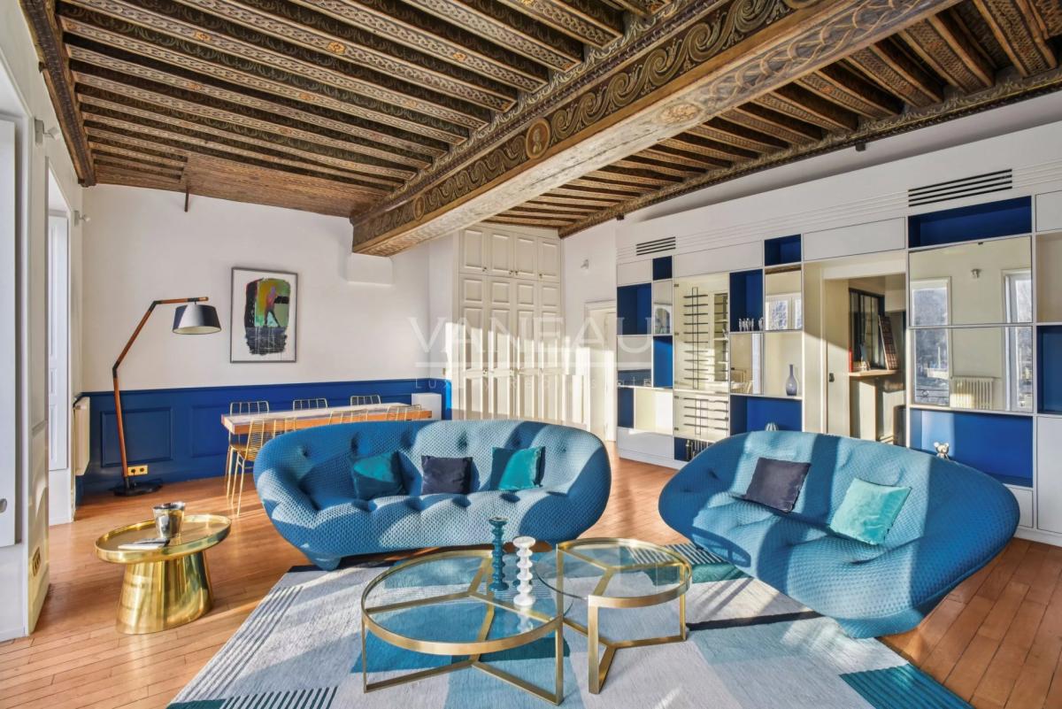 APPARTEMENT MEUBLE - PARIS 1er ARRONDISSEMENT - QUARTIER  Saint 