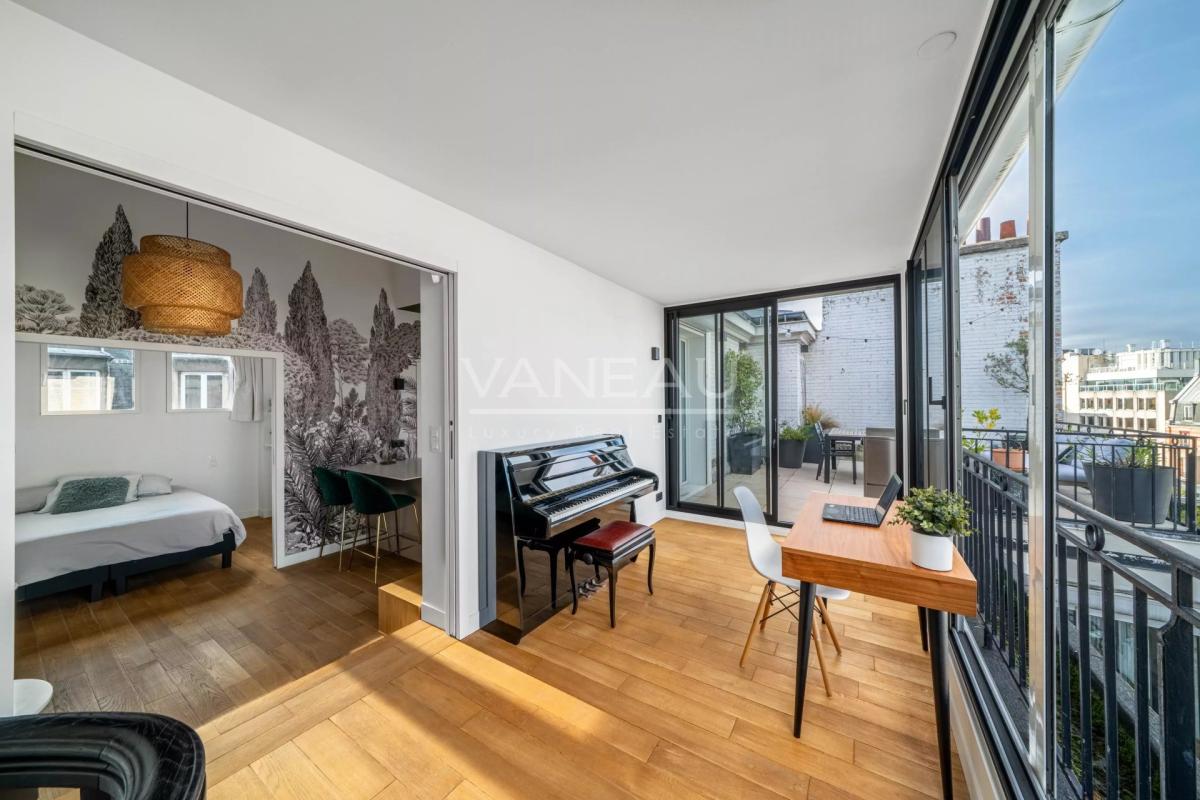 Paris XVIe - Foch - Etoile Duplex Dernier étage avec terrasses