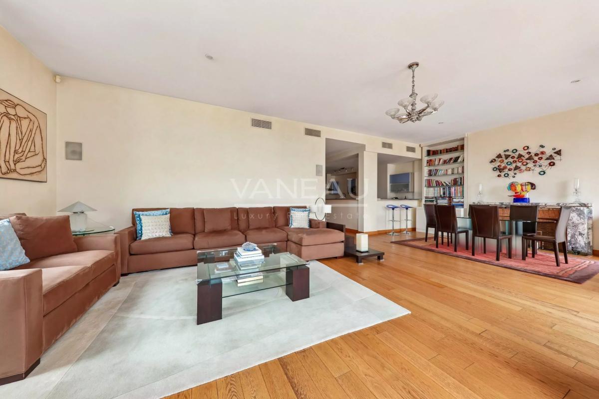 Paris XVIe - Longchamp - Bel appartement familial