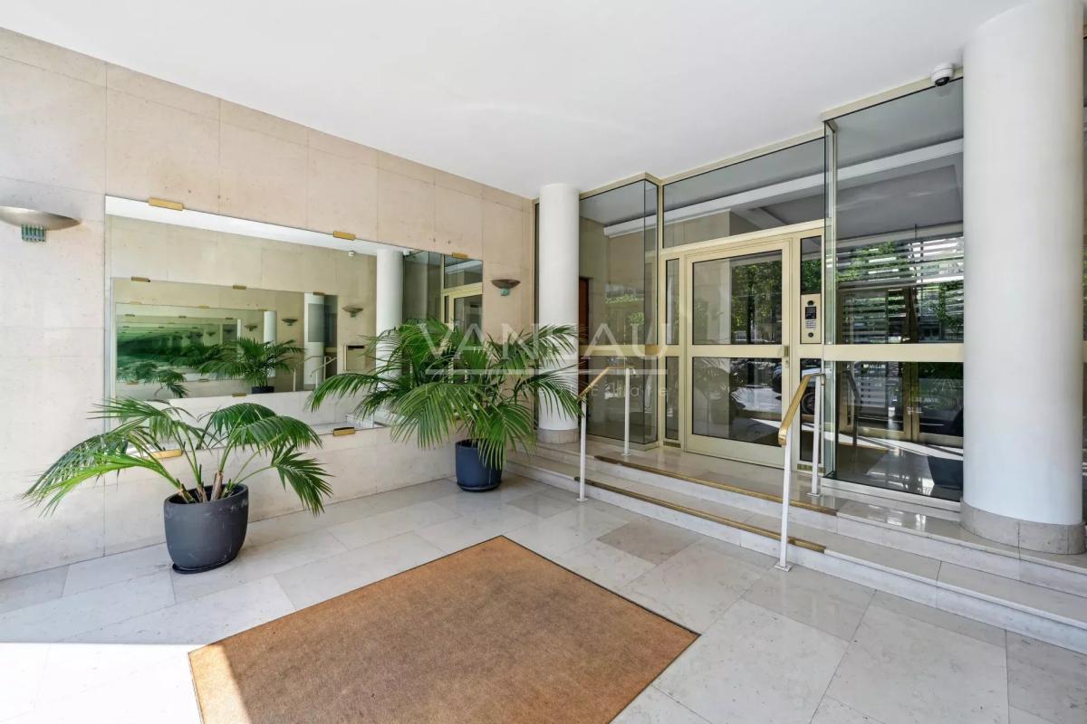 Paris XVIe - Flandrin - Henri Martin - Duplex 'comme une maison'