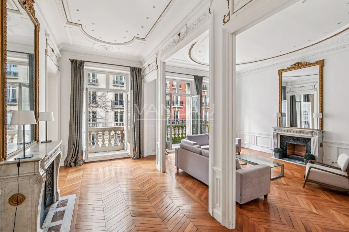 Paris  XVI  - Jasmin - Appartement familial et de réception - Qu