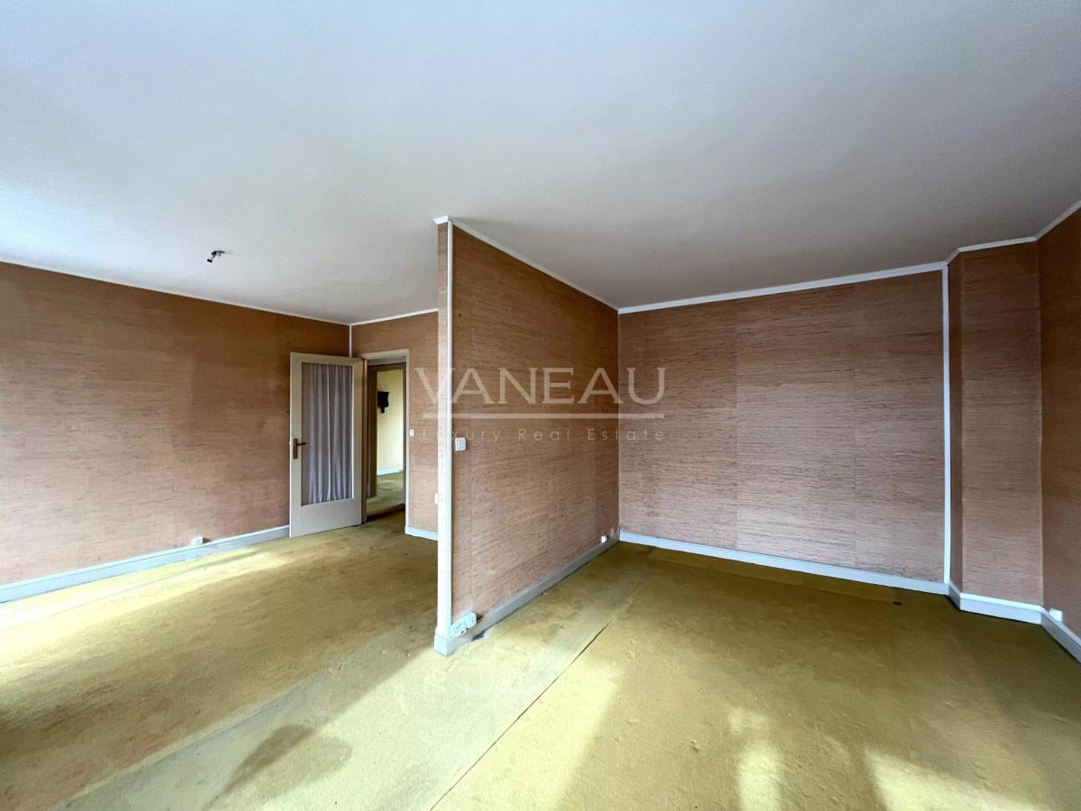 Quatre pièces à rénover avec balcons