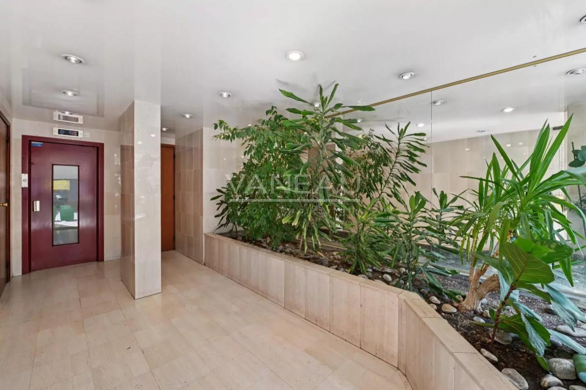 Paris 15ème Convention - 1/2 pièces clés en main meublé