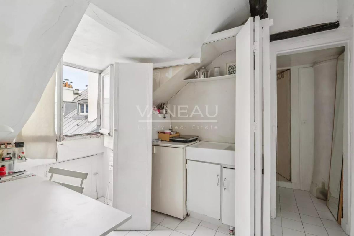 Paris IIIème - Studio - Calme - Vue dégagée