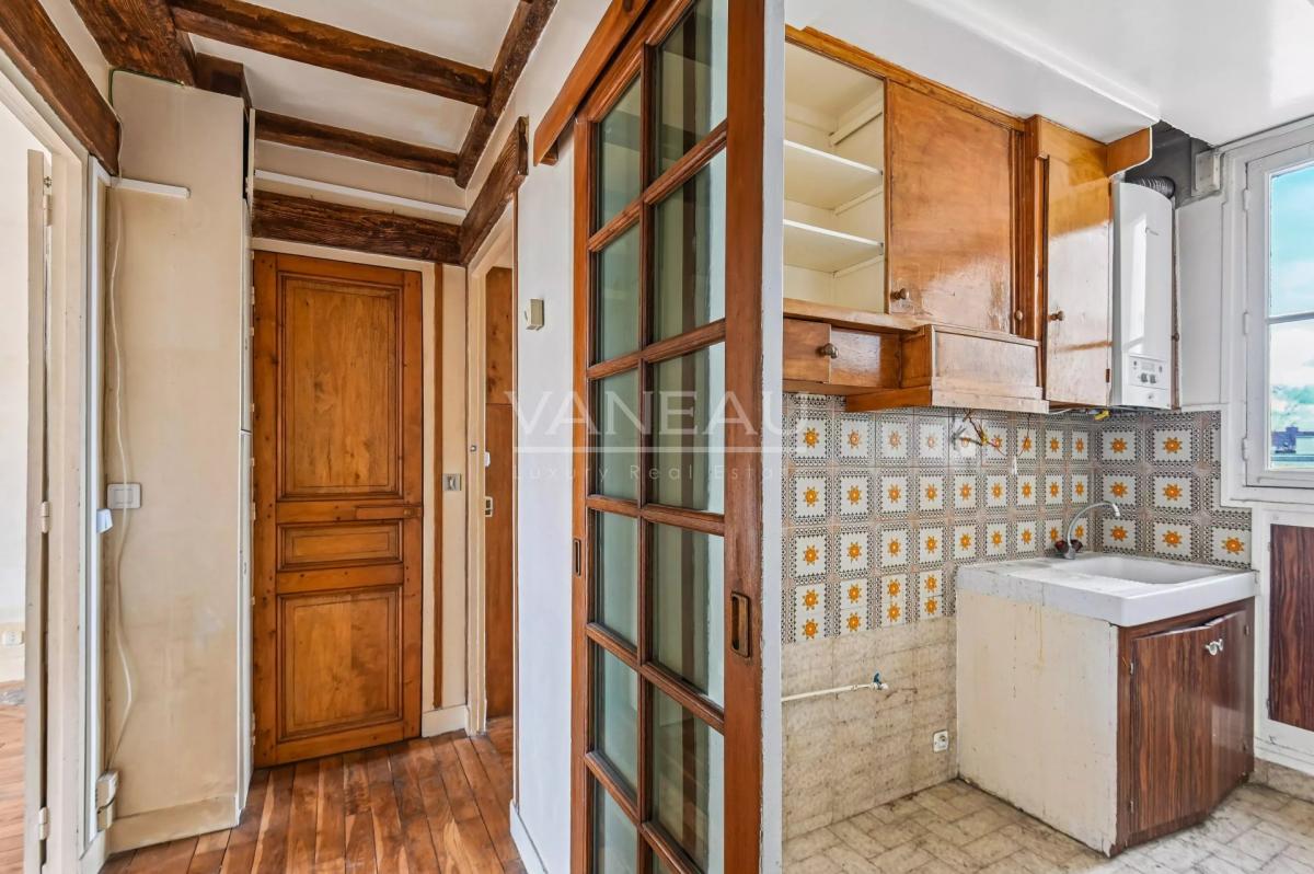 Levallois - Charme de l'ancien - 1 ou 2 chambres avec balcon