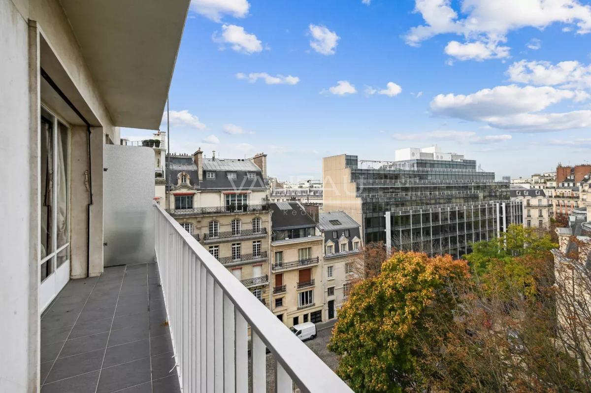 PARIS XVIe - DAUPHINE - Appartement familial en étage élevé - Vu