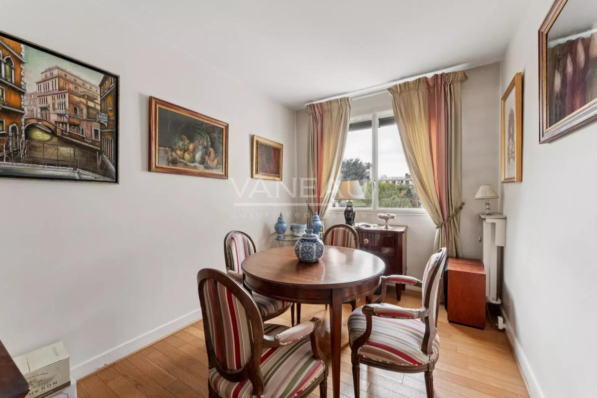 VENTE NUE-PROPRIETE - Mairie de Neuilly - Appartement cinq pièce