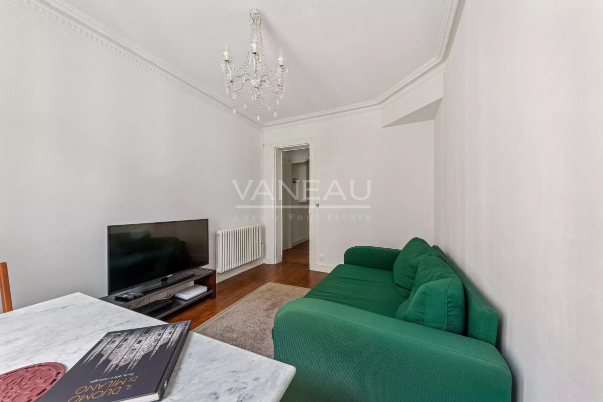 Thiers/Victor Hugo : deux pièces en dernier étage