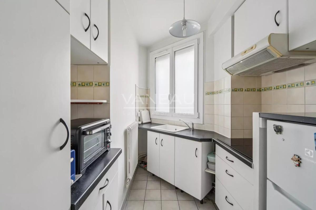 PARIS XVIème - Auteuil - Balcons