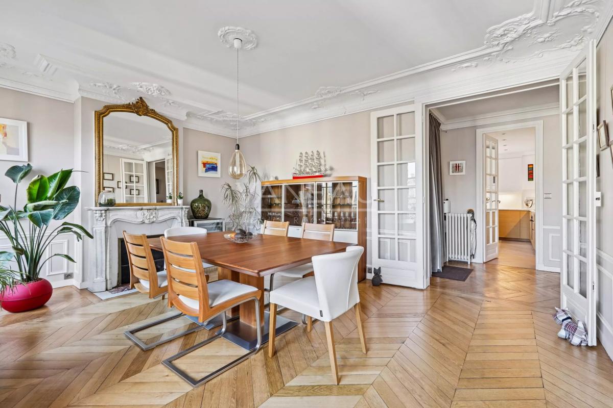 Paris XVIème - Appartement familial - vue dégagée