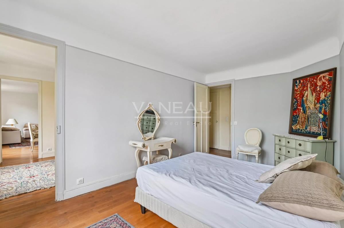 NEUILLY - MAIRIE - ARGENSON - SAINTE FOY