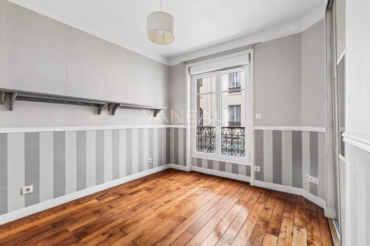 Paris 15ème - La Motte-Picquet-Grenelle - Charmant 2 pièces trav