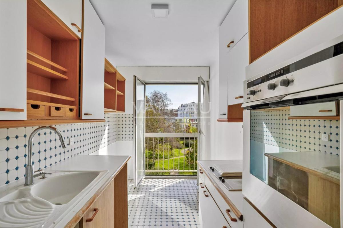 Paris XIIIe Saint-Jacques - Bel appartement trois pièces dans ré