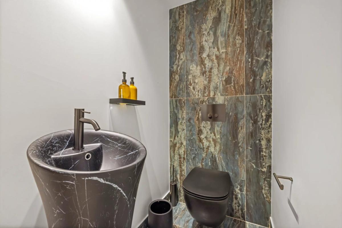 Cannes Croisette Grand Hotel Appartement 4 Pièces vue mer à vend