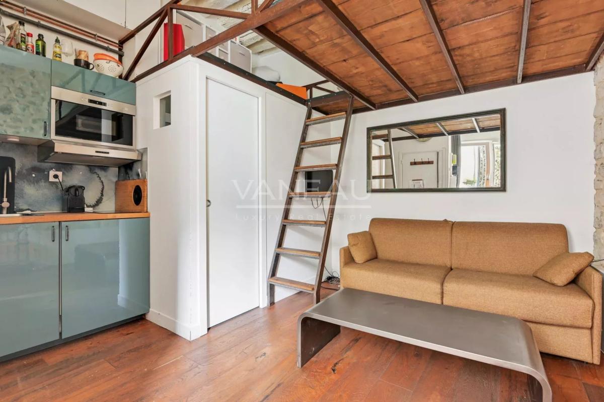 Paris Ier - Les Halles - Rivoli - Duplex avec terrasse